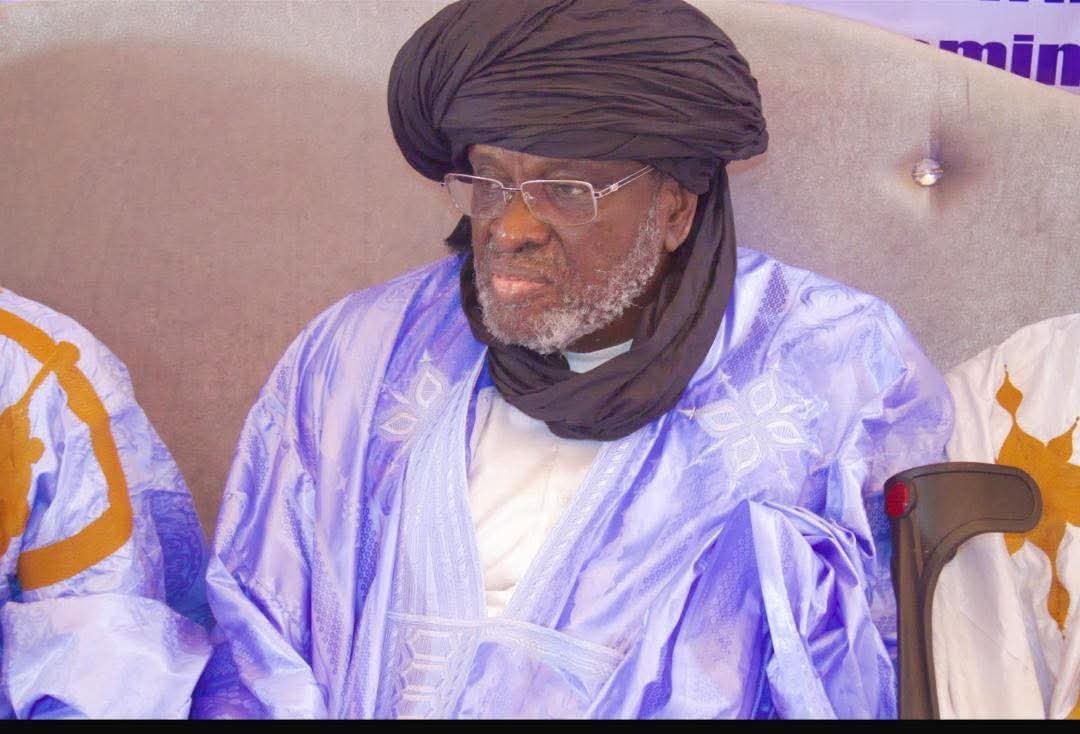 عمدة إنجاغو: ينتقد تعثرالميناء وتجاوز المنتخبين